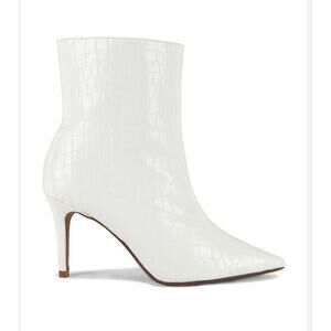 Revolve Raye White East Bootie